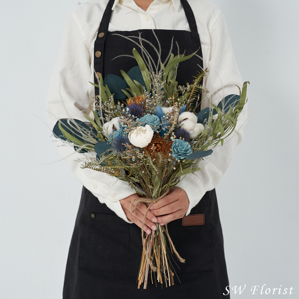 ｜新娘捧花 婚紗捧花 乾燥花 天空藍 湖藍色 歐式田園風｜放射形
