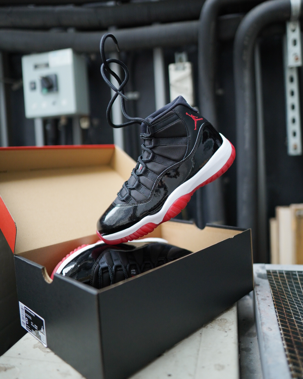 [現貨] Air Jordan Retro 11 High OG  Men "Bred" 378037-061