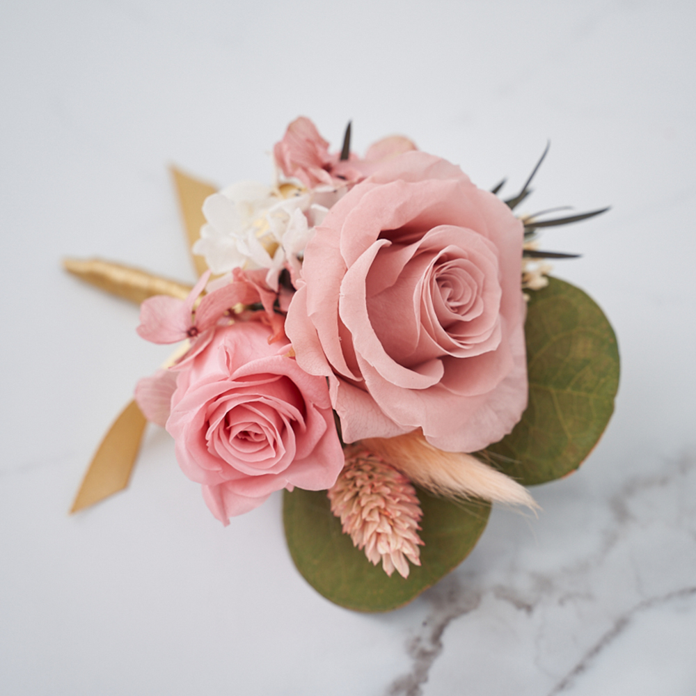 ｜不凋花胸花 乾燥花 煙燻粉 嫩粉色 婚禮胸花｜ 主婚人胸花 婚禮周邊｜