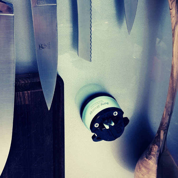 ANYSHARP  l  任意磨刀器  l  開心果綠