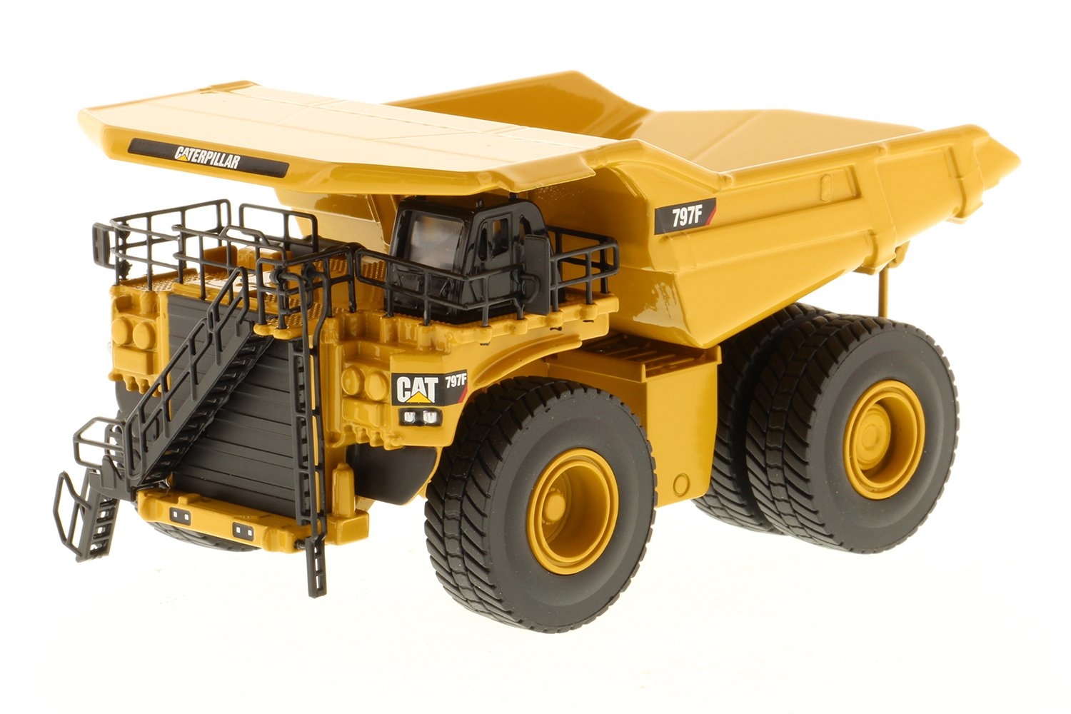 1:125 Diecast Masters 85518 CAT Caterpillar 793F Mining Truck