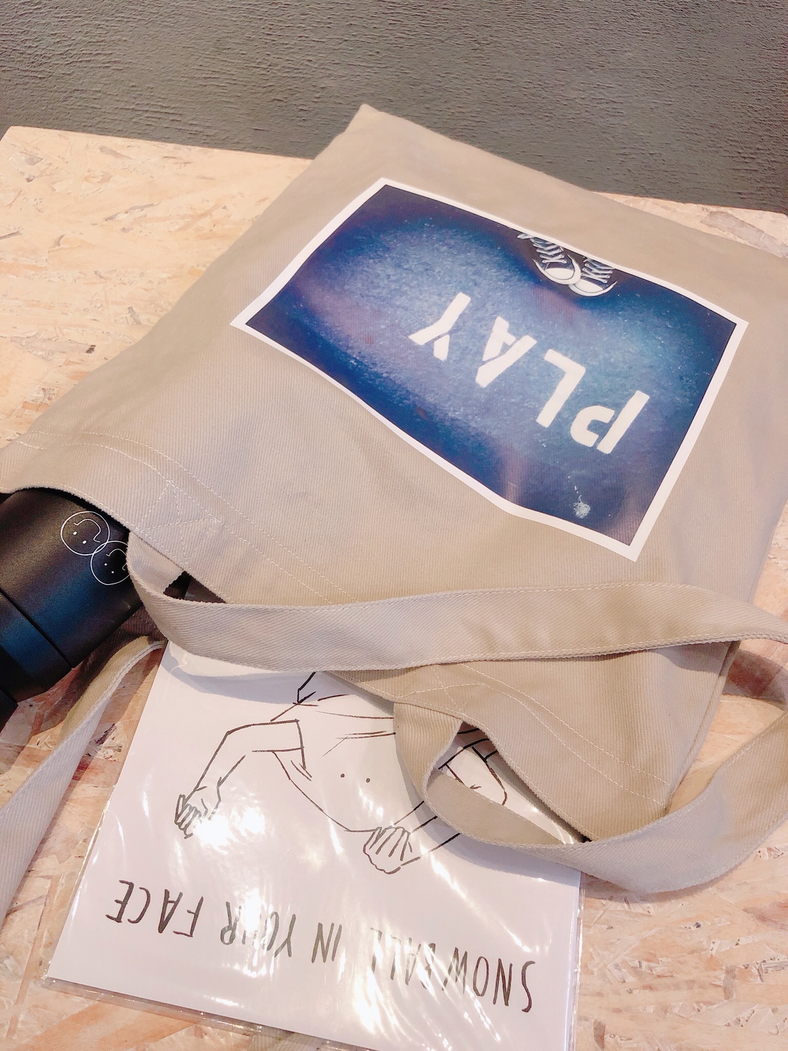 Zoom in goods 「PLAY 短磨毛棉質側背袋」