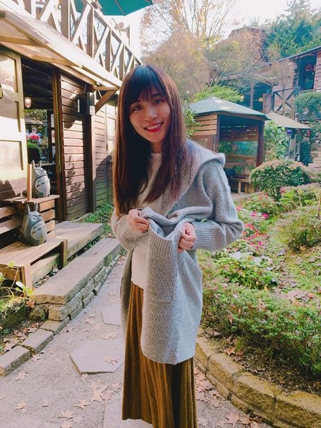 開襟針織外套雙口袋設計放小物都很方便 | O-LIWAY 台灣製品