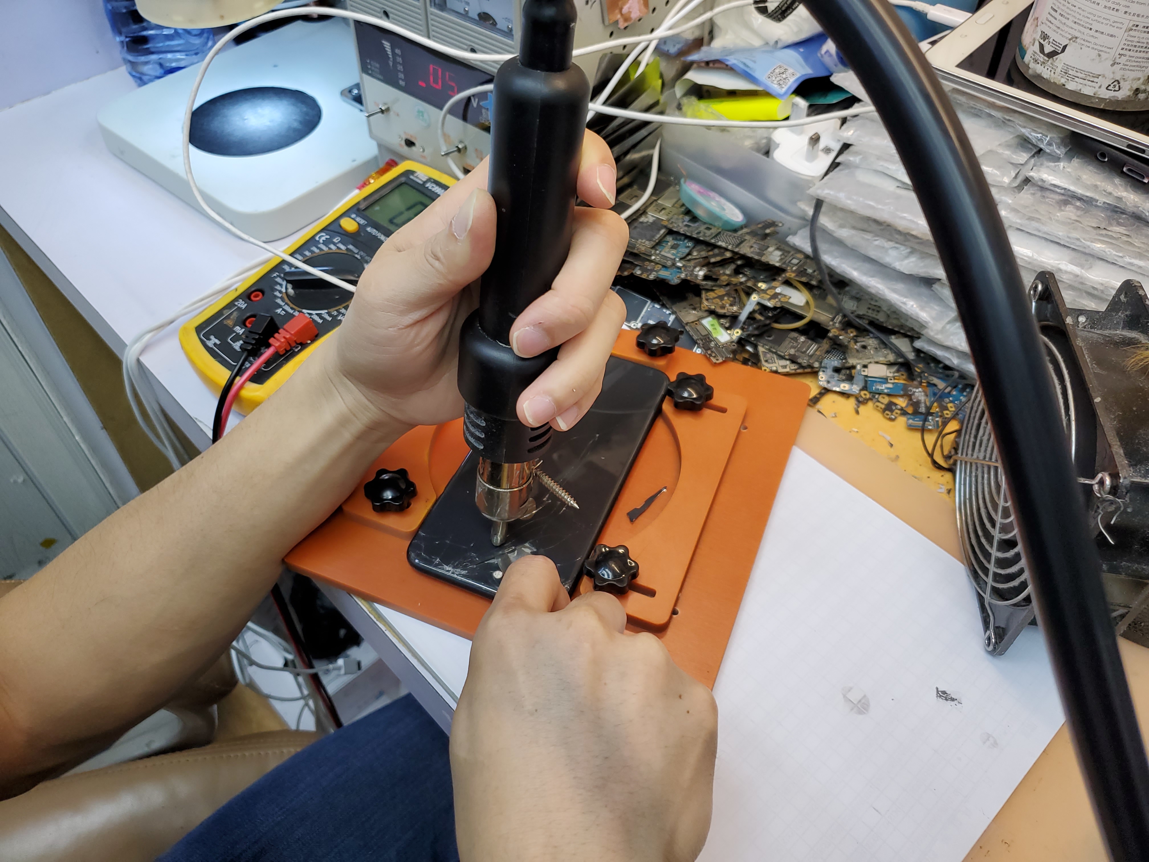 手機維修,爆mon,換mon,iphone爆mon