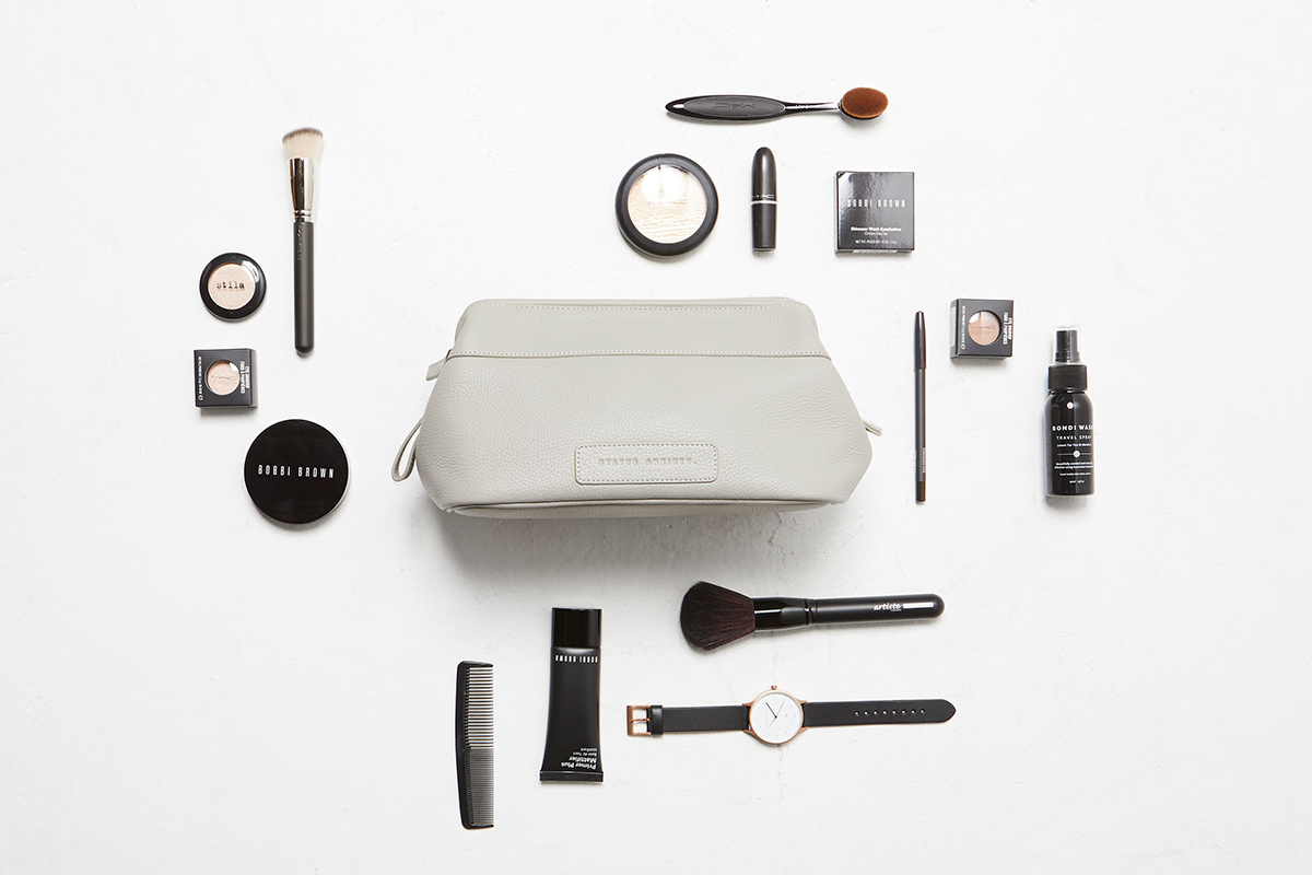 LIABILITY 化妝包 / 淺灰色