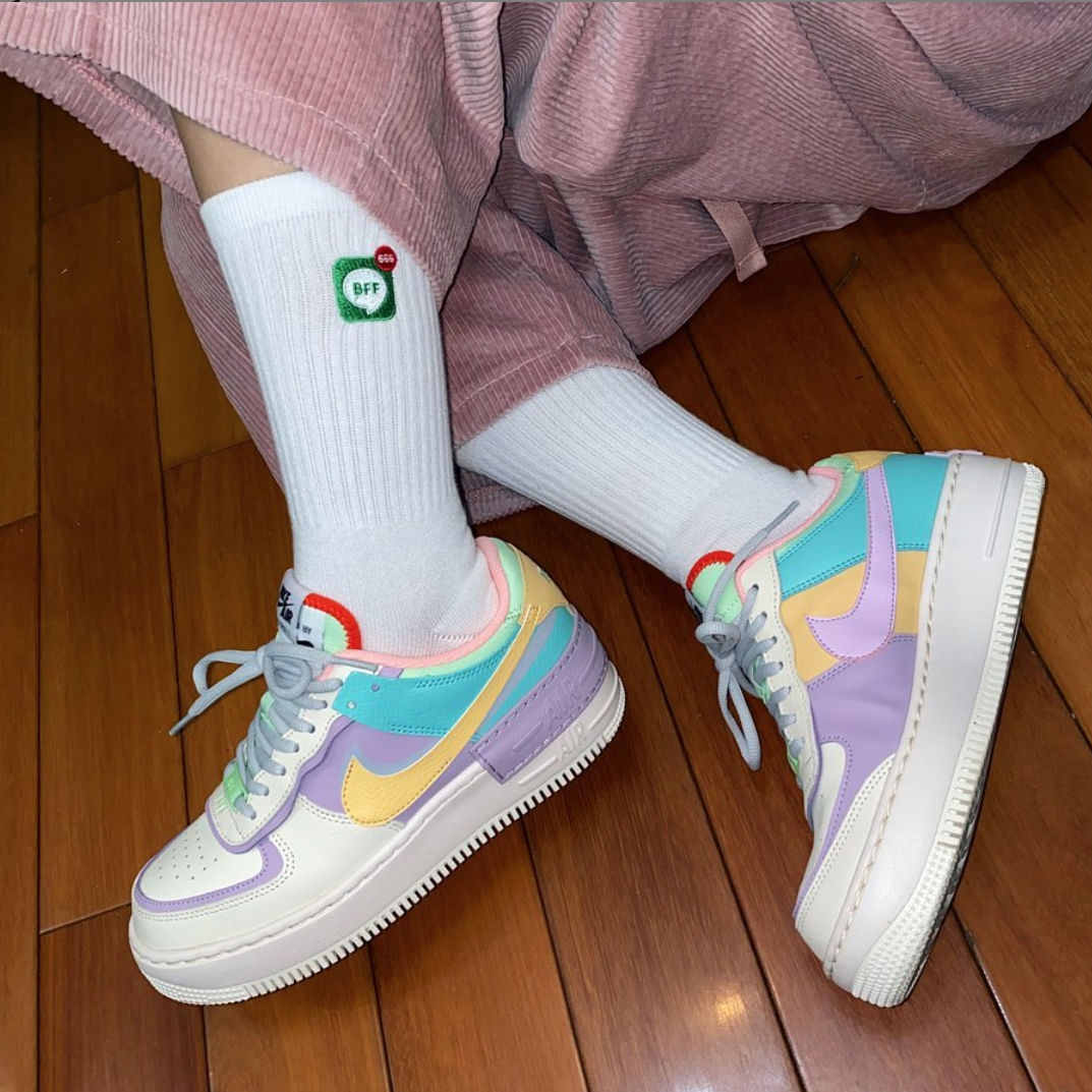 白色LINE訊息小圖 _ 白