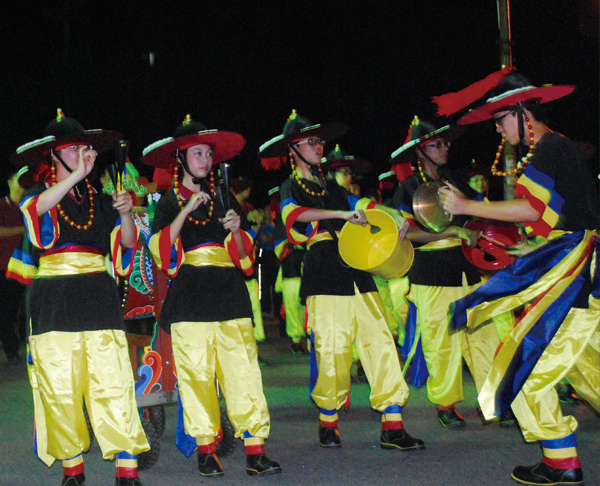 屏東天朝亂打秀 / 彪琥客製鞋服務 客戶案例