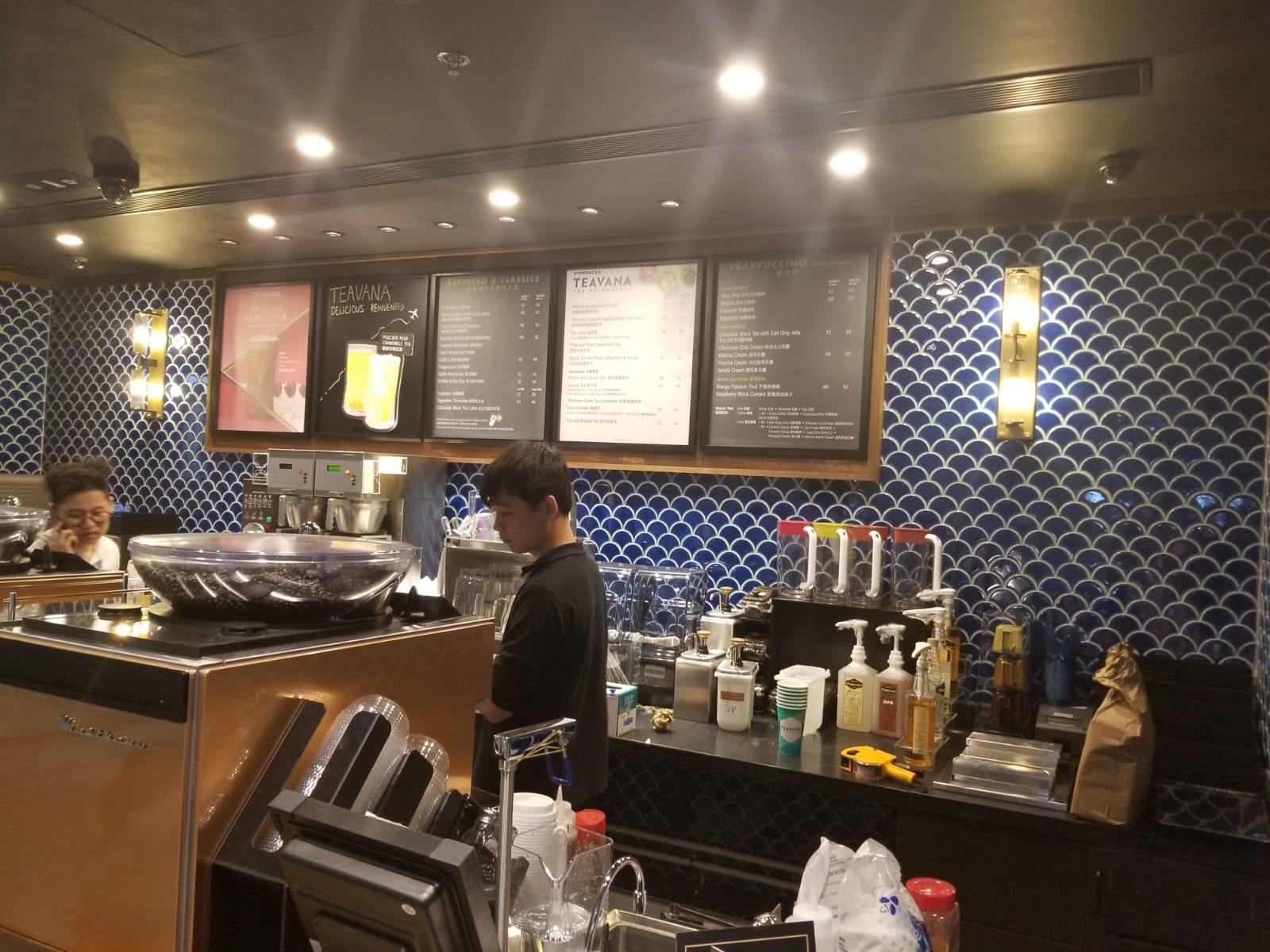 Starbucks macau airport,glazed ceramic tile,fish scale shaped tile,fan-shaped tile,topworlds