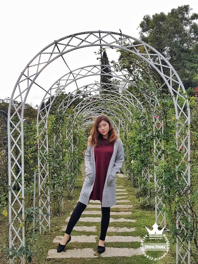 顯瘦效果的針織外套穿搭方式