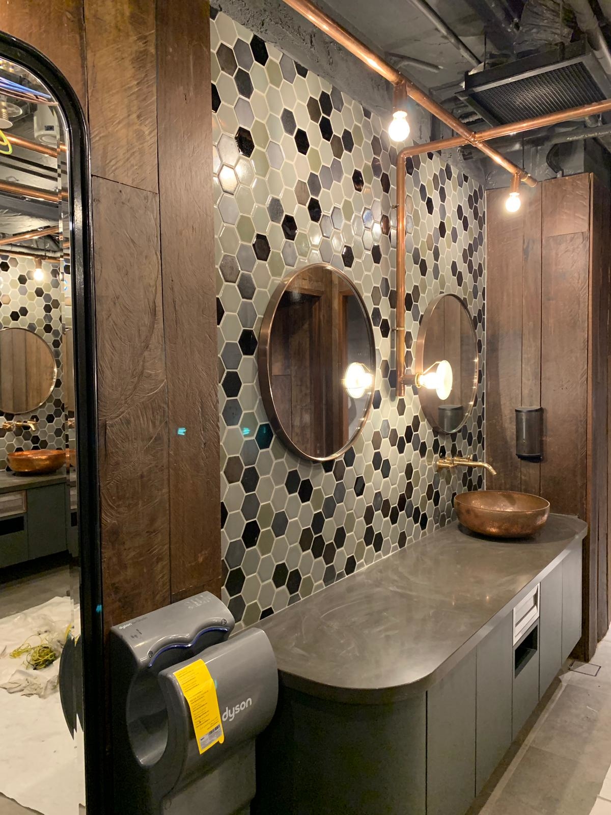 The American Club SIngapore,thai ceramic tile,thai tile,thai handmade tile,thai honeybee tile,topworlds