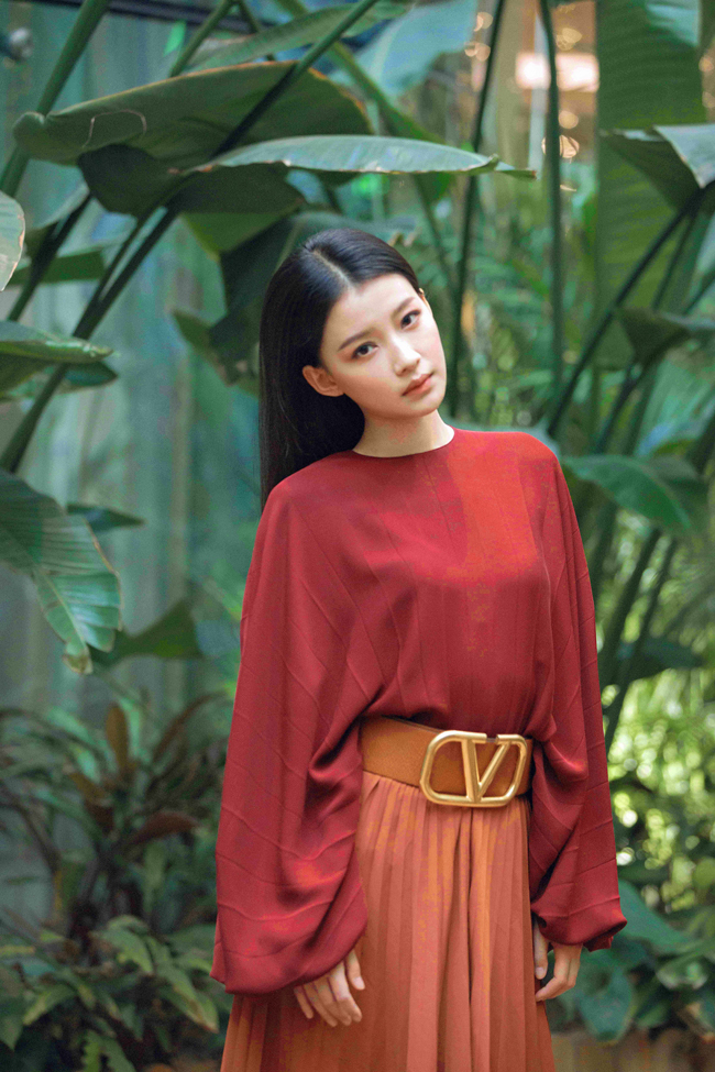 大V 牛皮寬腰帶 (駝/黑/紅/白) (寬/ 窄)