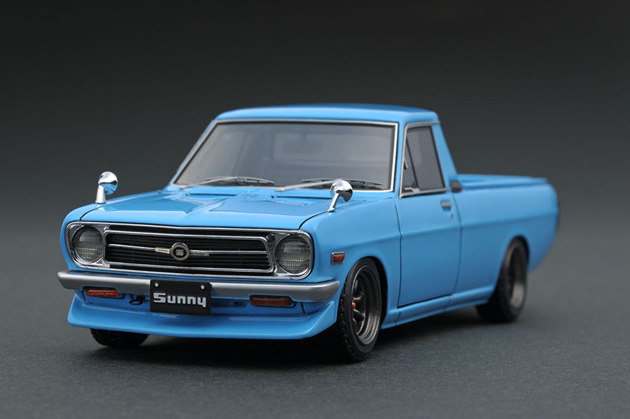 1/43 IG Nissan Sunny Truck (B121) Long Light Blue (IG1116)