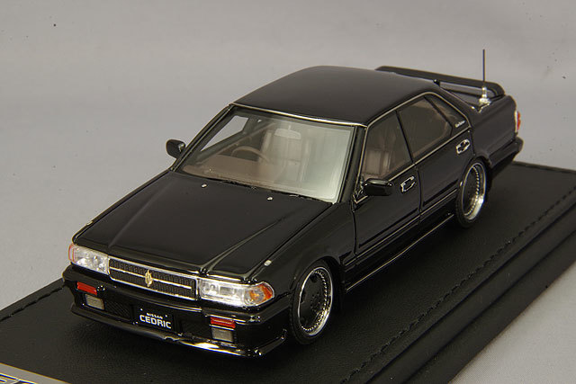 1/43 IG Nissan Cedric (Y31) Gran Turismo SV Black (IG1253)