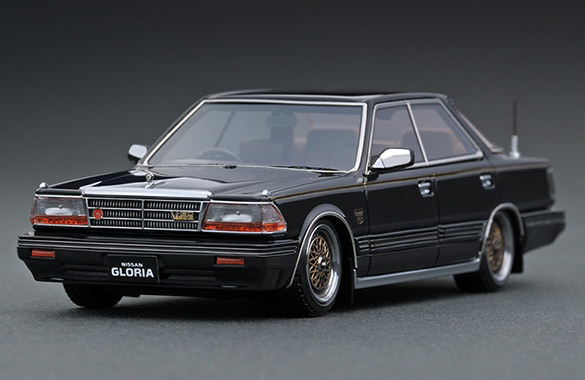 1/43 IG Nissan Gloria (Y30) 4 Door Hardtop Brougham VIP Black (IG1305)