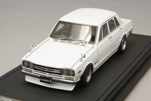 1/43 IG1596 Nissan Skyline 2000 GT-R (PGC10) White (IG1596)