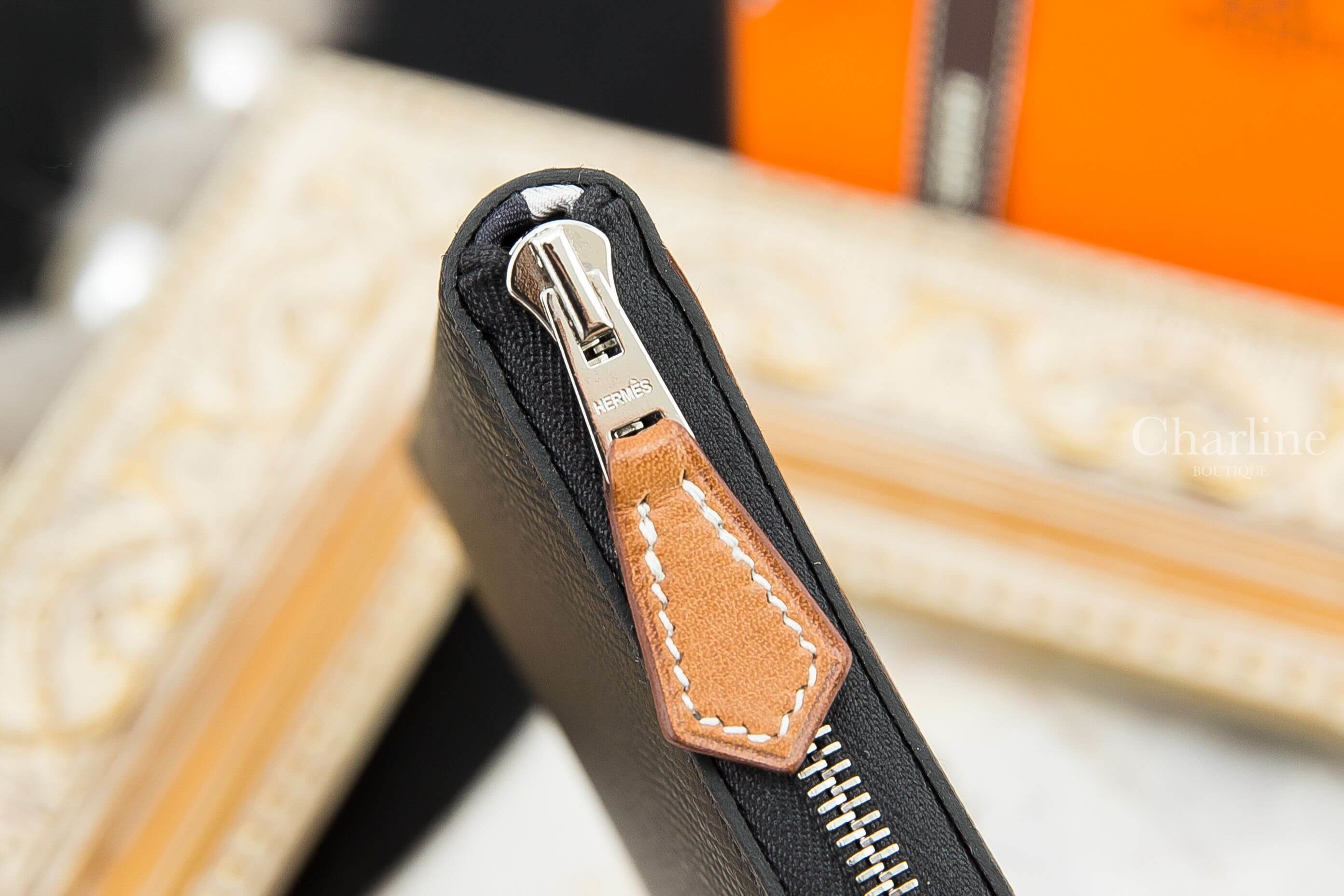 Hermès Silk' In Compact Wallet 89 Noir Epsom 黑色絲巾拉鍊短夾