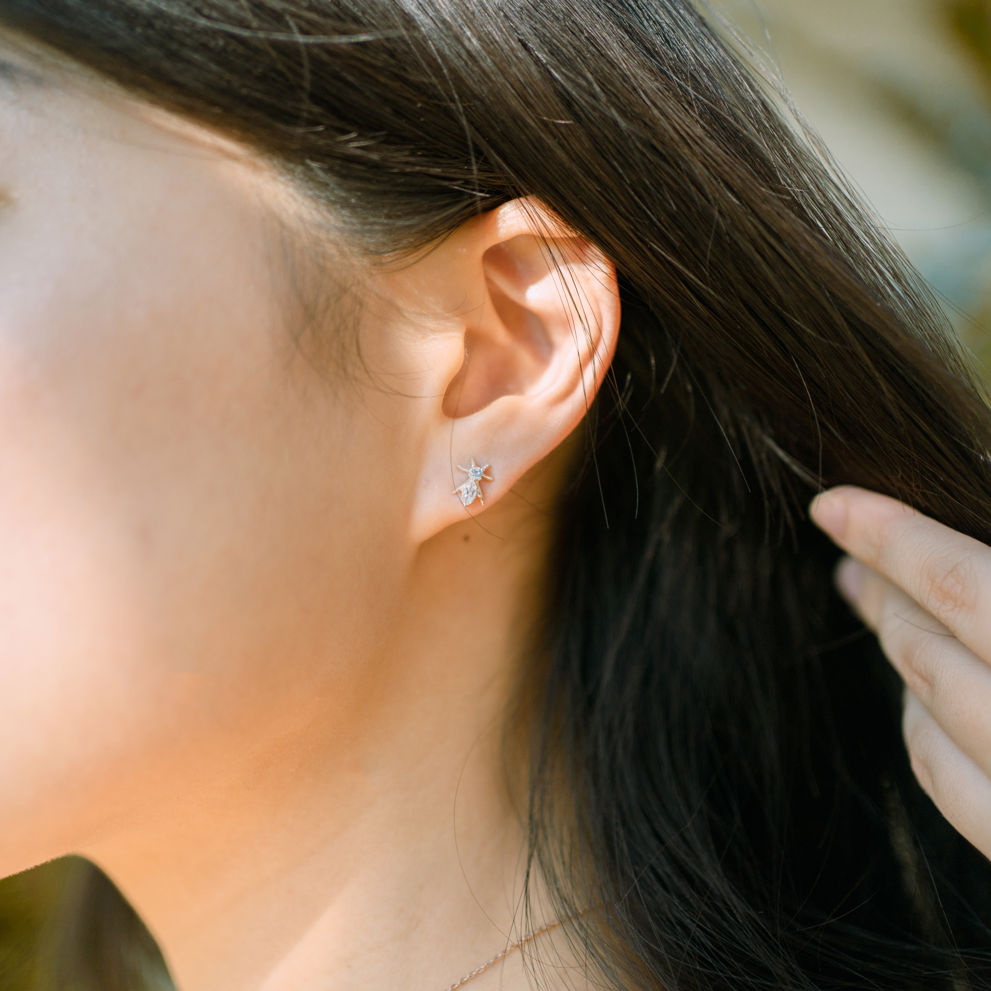 沒有翅膀的蜜蜂耳環