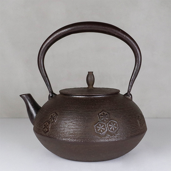 【佐藤勝久】平丸型 糸目龜甲 鐵壺1.5L