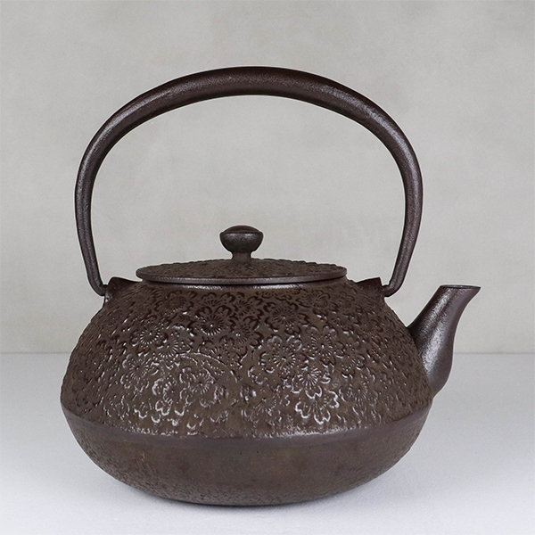 【佐藤勝久】平丸型 櫻肌 鐵壺1.2L