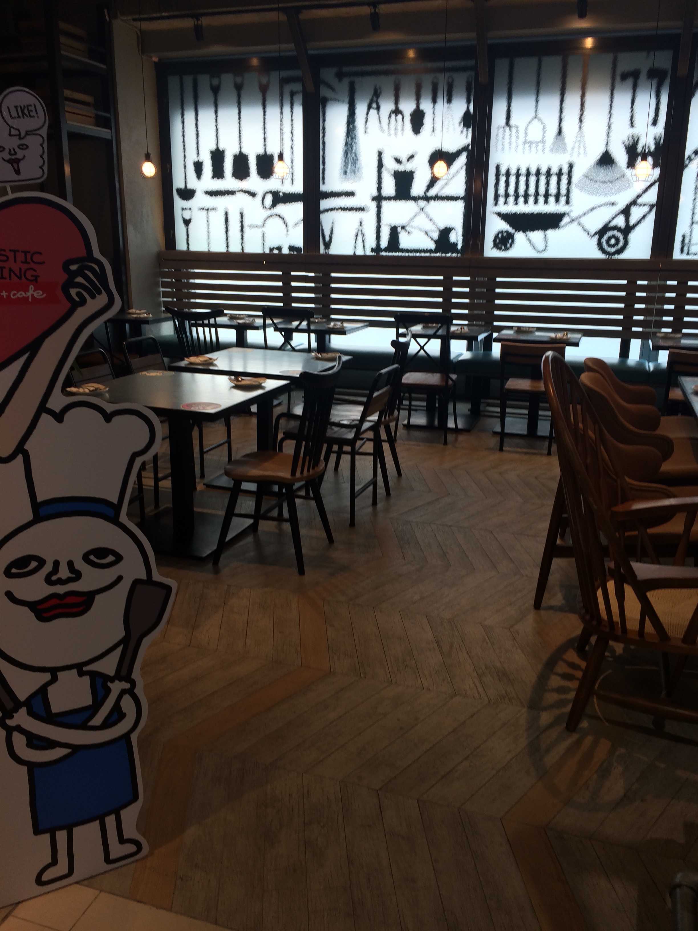 Ishigaki Cafe Sheung Shui,china glazed porcelain tile,china glazed ceramic tile,flooring,topworlds