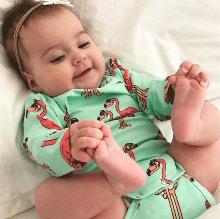 繽紛火獵鳥包屁衣