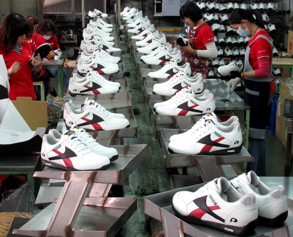 黑貓宅急便 / 彪琥客製鞋服務 客戶案例