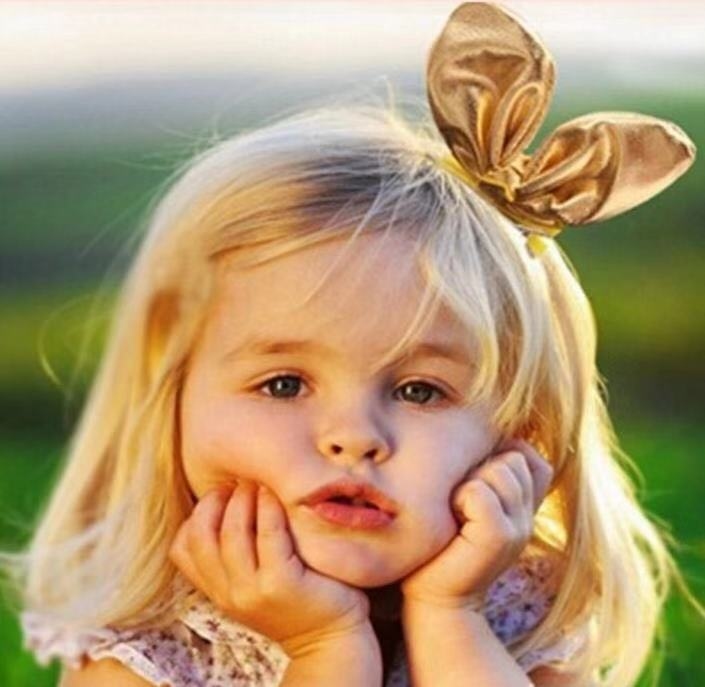 Gold and silver Bow Hair clip