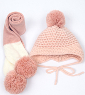 拚色圍巾球球帽兩件組