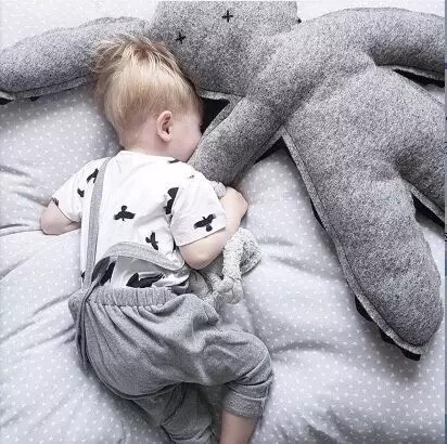 ​兔兔大型玩偶抱枕