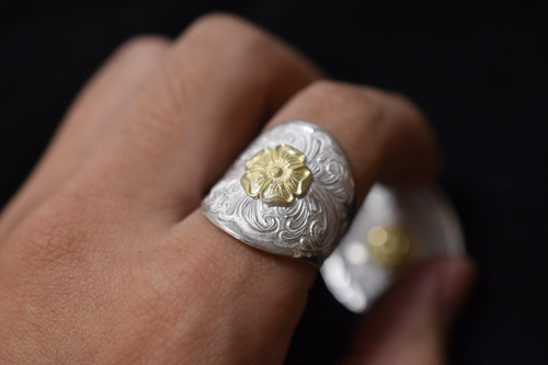 LOVE系列 18k點金玫瑰唐草寬戒指