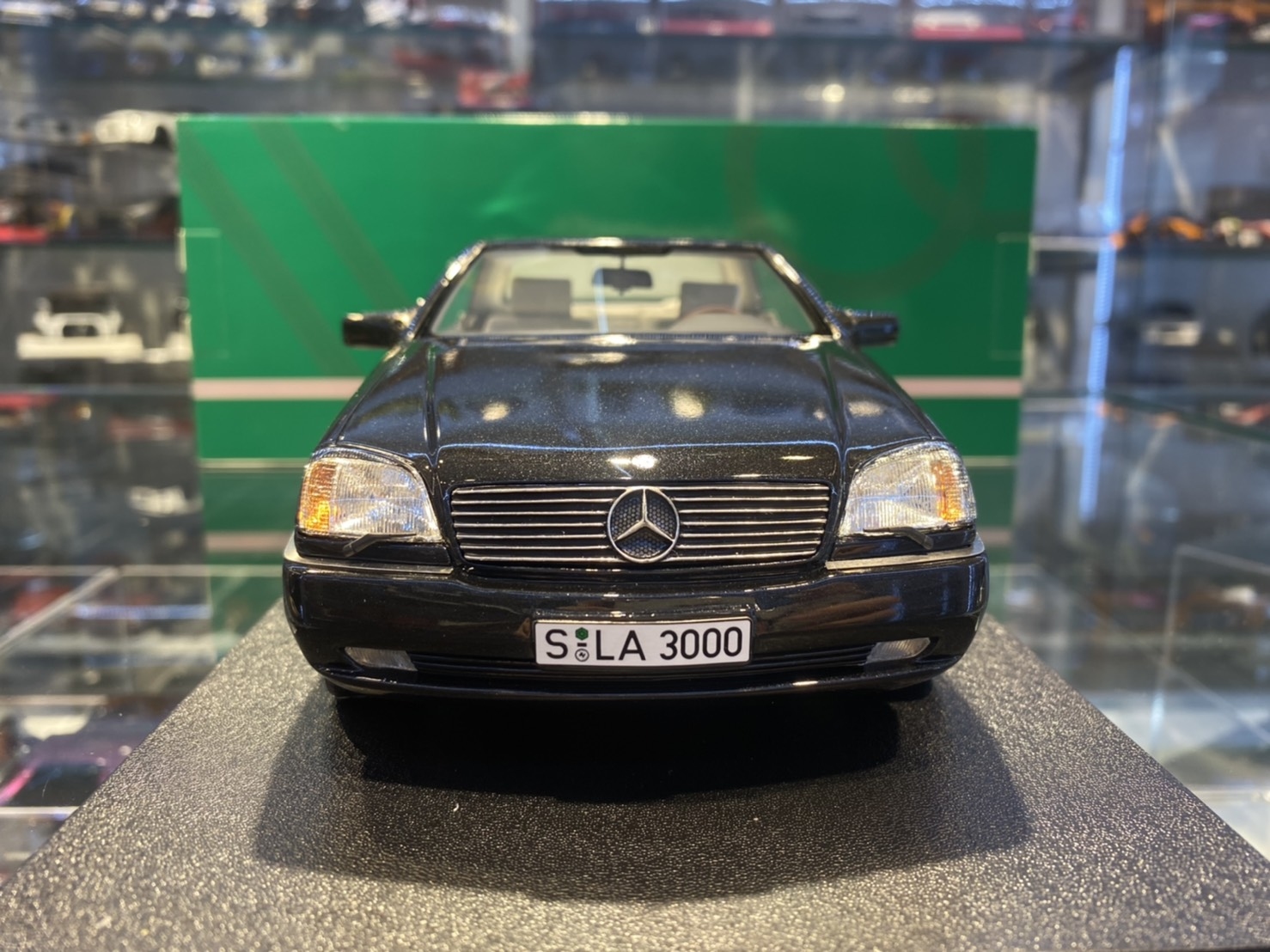 1:18 Mercedes-Benz C140 600SEC '92 - KK-Scale [Unboxing
