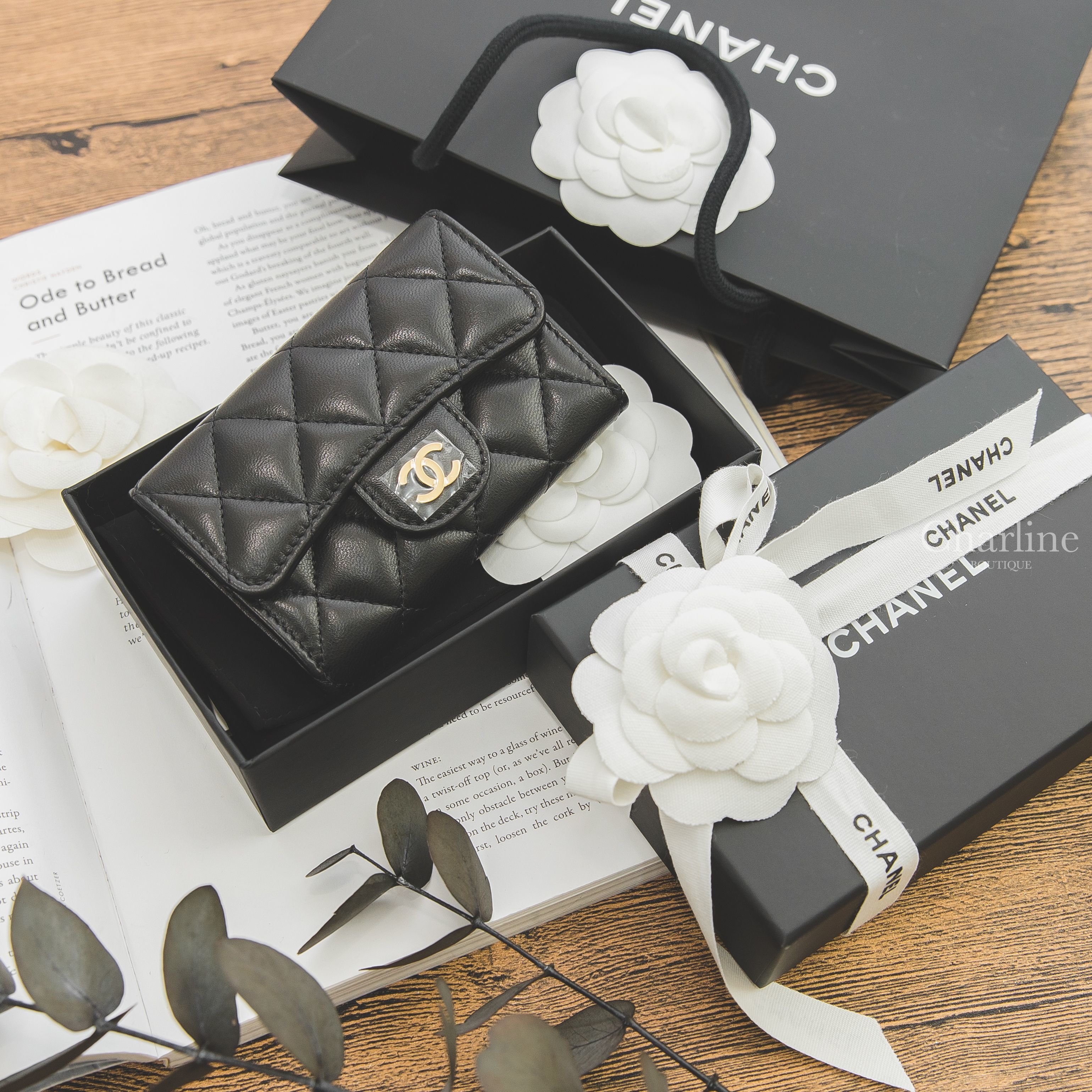 Chanel Classic Card Holder 黑色金CC菱格紋小羊皮零錢夾-Charline Boutique 精品代購