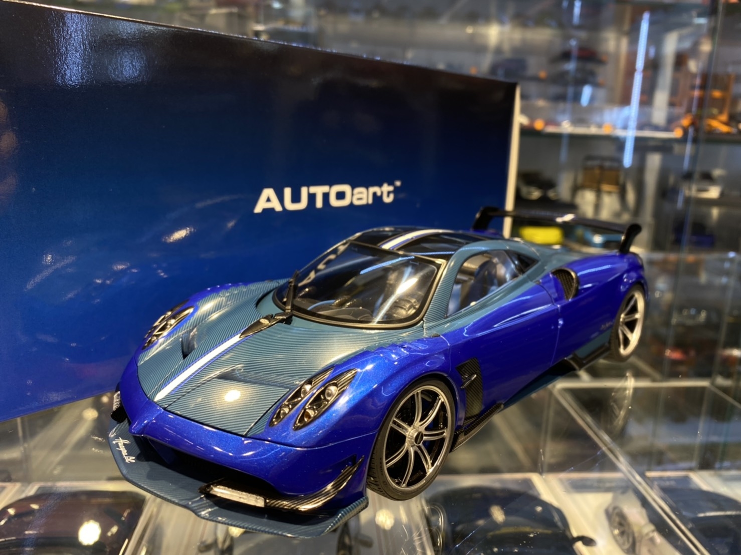 1:18 Autoart 2016 Pagani Huayra BC (Blu Francia, Lider Model'den On - 1285682317
