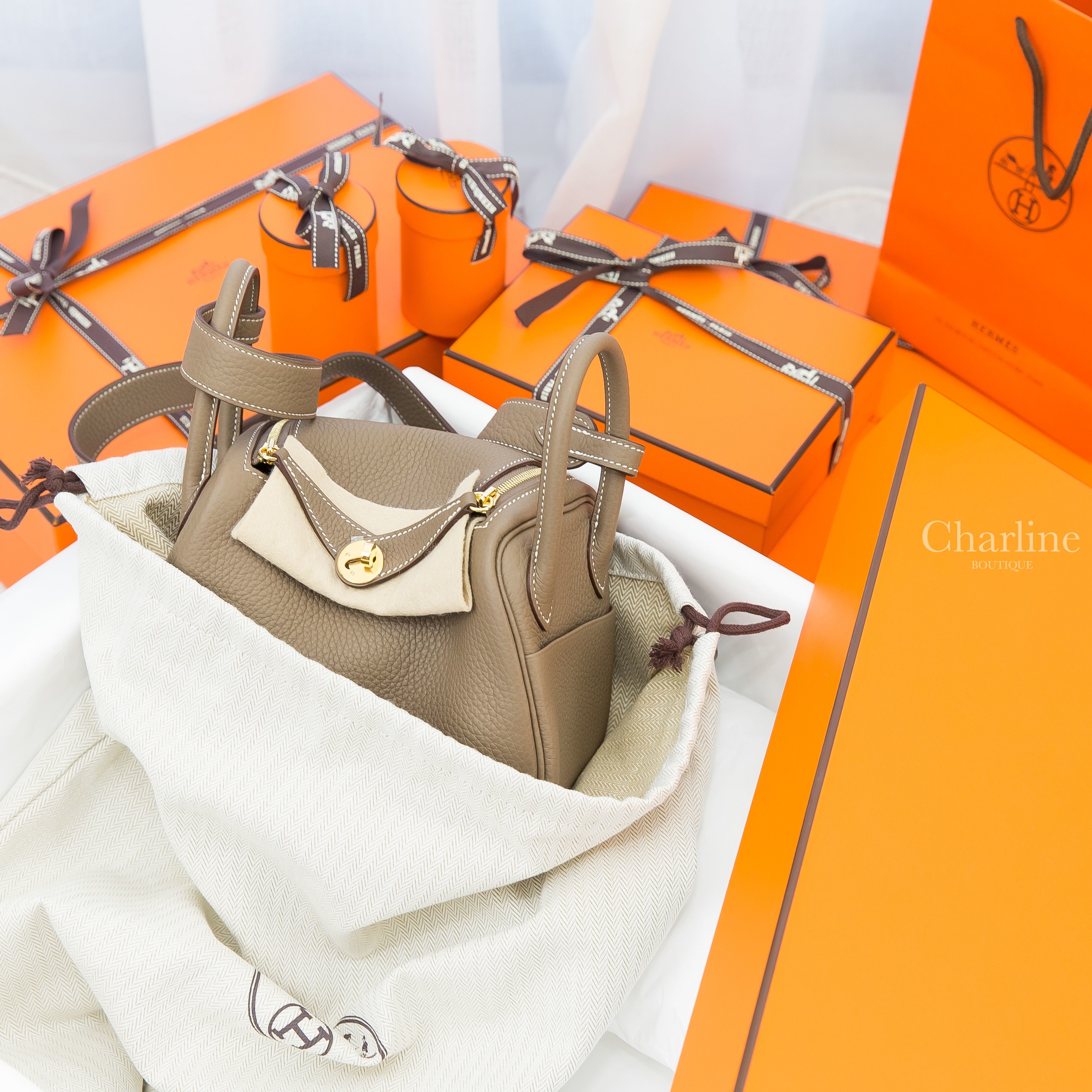 Hermès Lindy Mini 18 Etoupe Taurillon Clemence Z刻大象灰金釦-Charline Boutique 精品代購