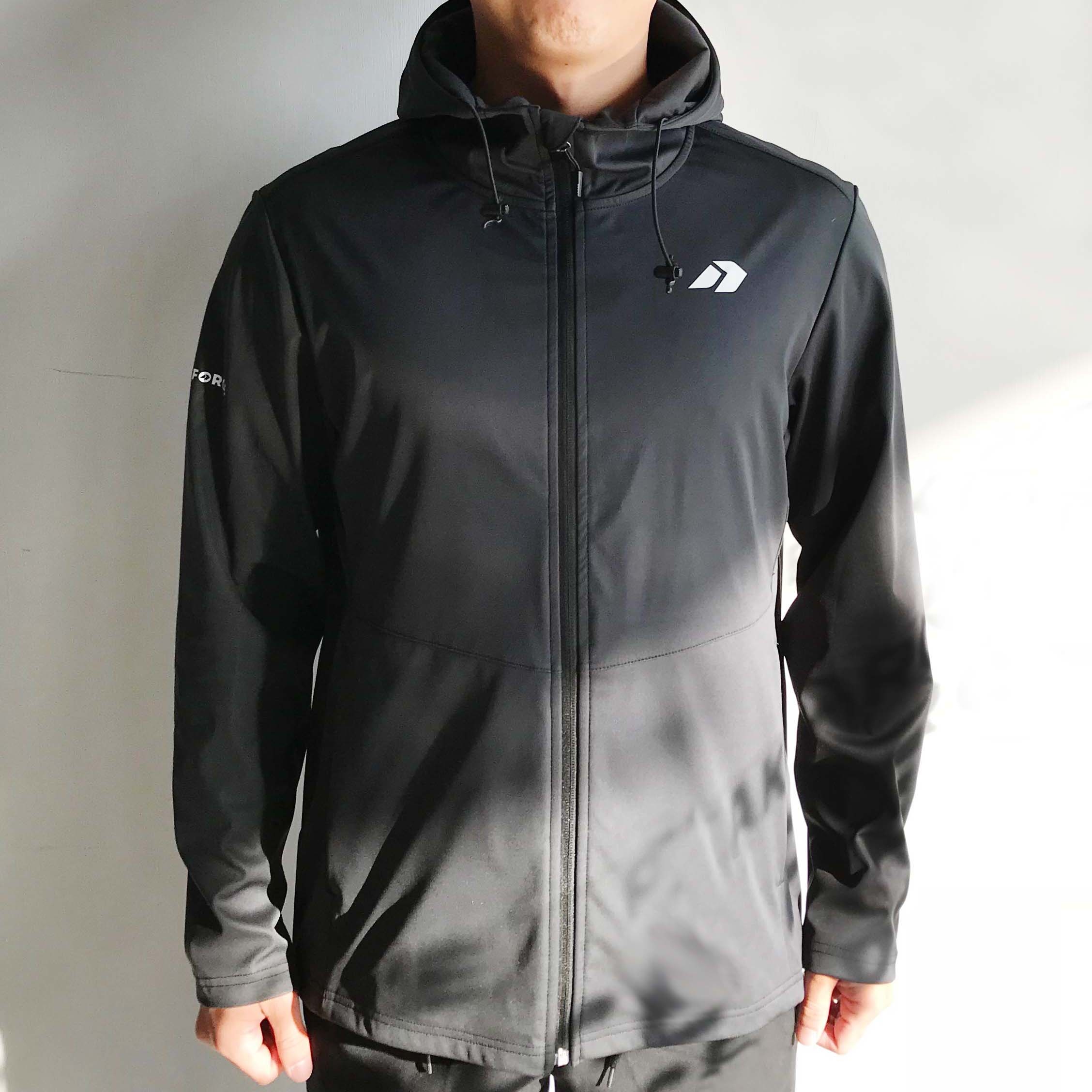 Peak Force 防風防潑水透氣高機能連帽外套