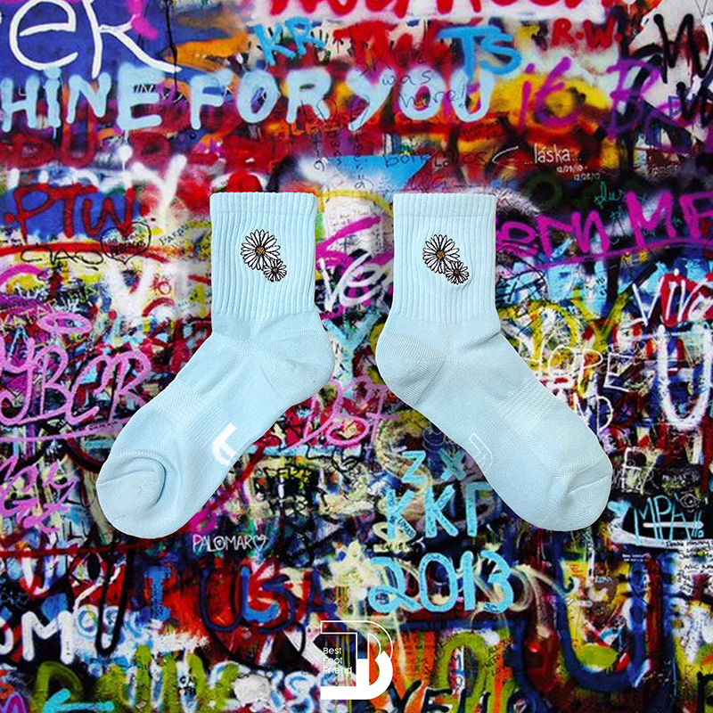 刺繡小花短襪 _ 天空藍_BF190025