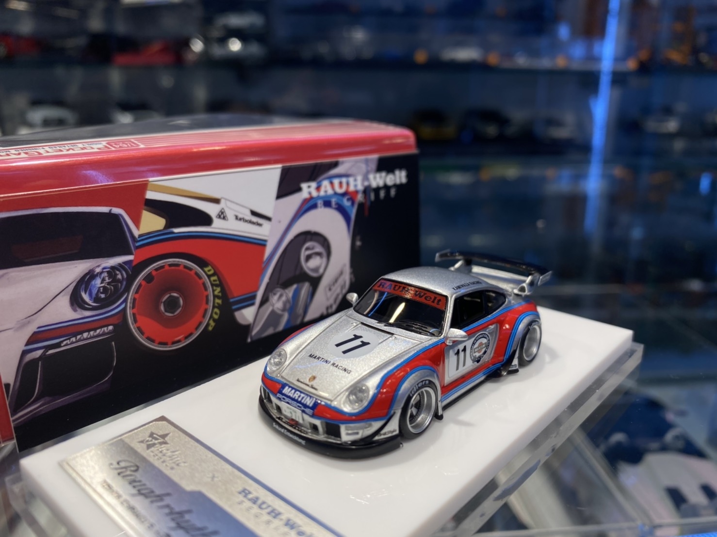 【限定999台】PGM RWB Porsche 993 MARTINI 限定999台】PGM RWB Porsche 993 MARTINI - メルカリ