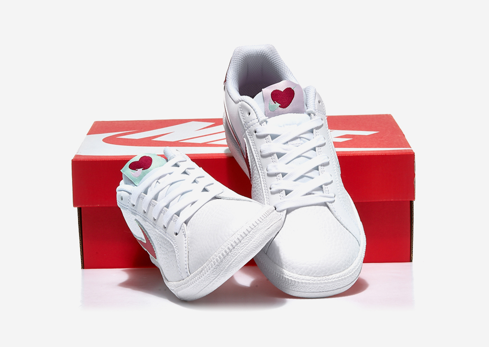 nike court valentine's day