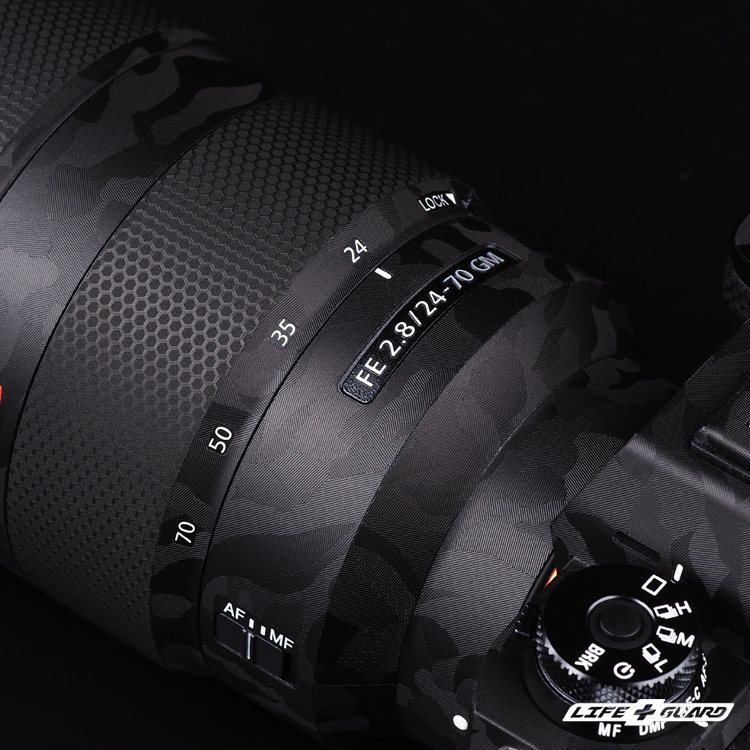 SONY FE 24-70mm F2.8 GM (一代) 貼膜質感特寫，LIFE+GUARD 幻影黑設計