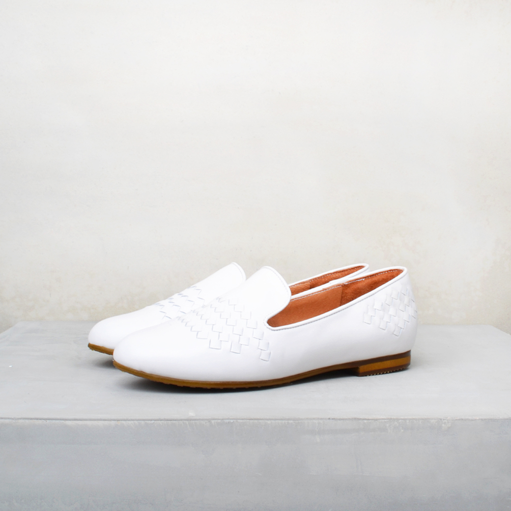 6602 白皮革 手工編織平底鞋