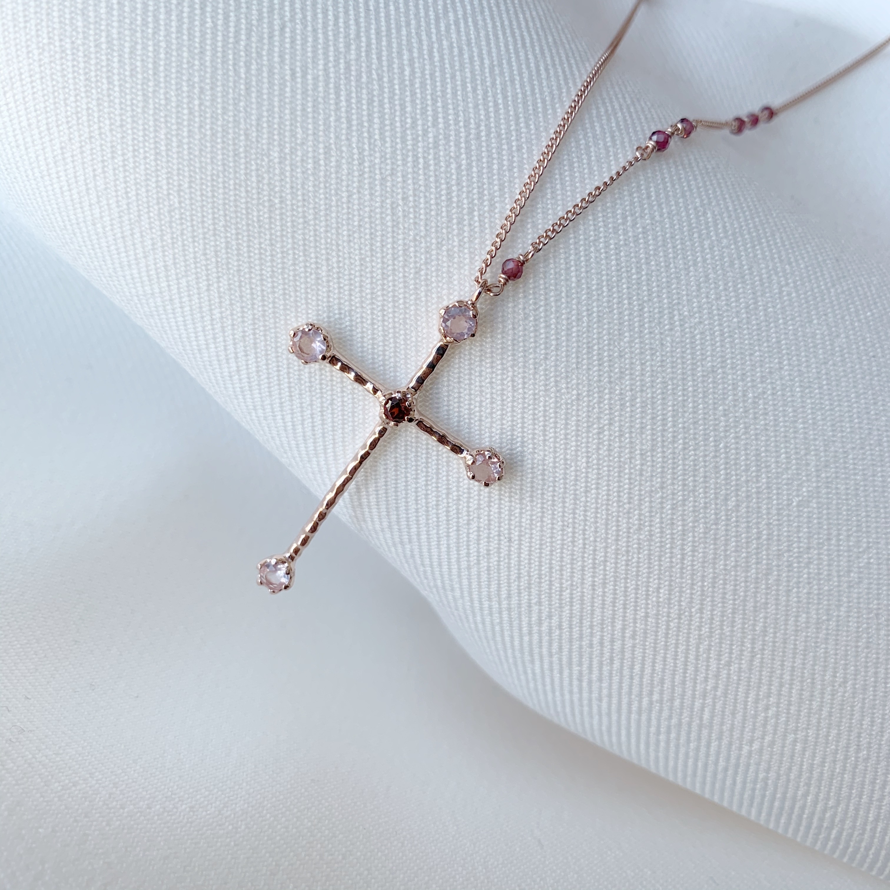 Gem Cross粉晶石榴石長鍊-玫瑰金