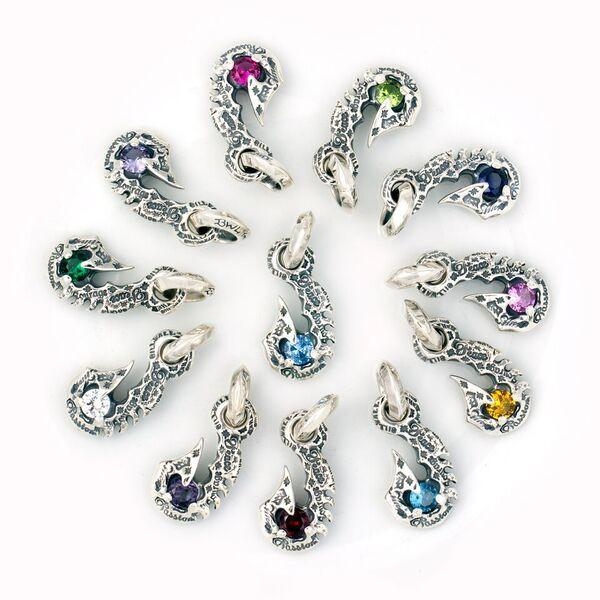 C368 塗鴉魚鉤配寶石吊飾