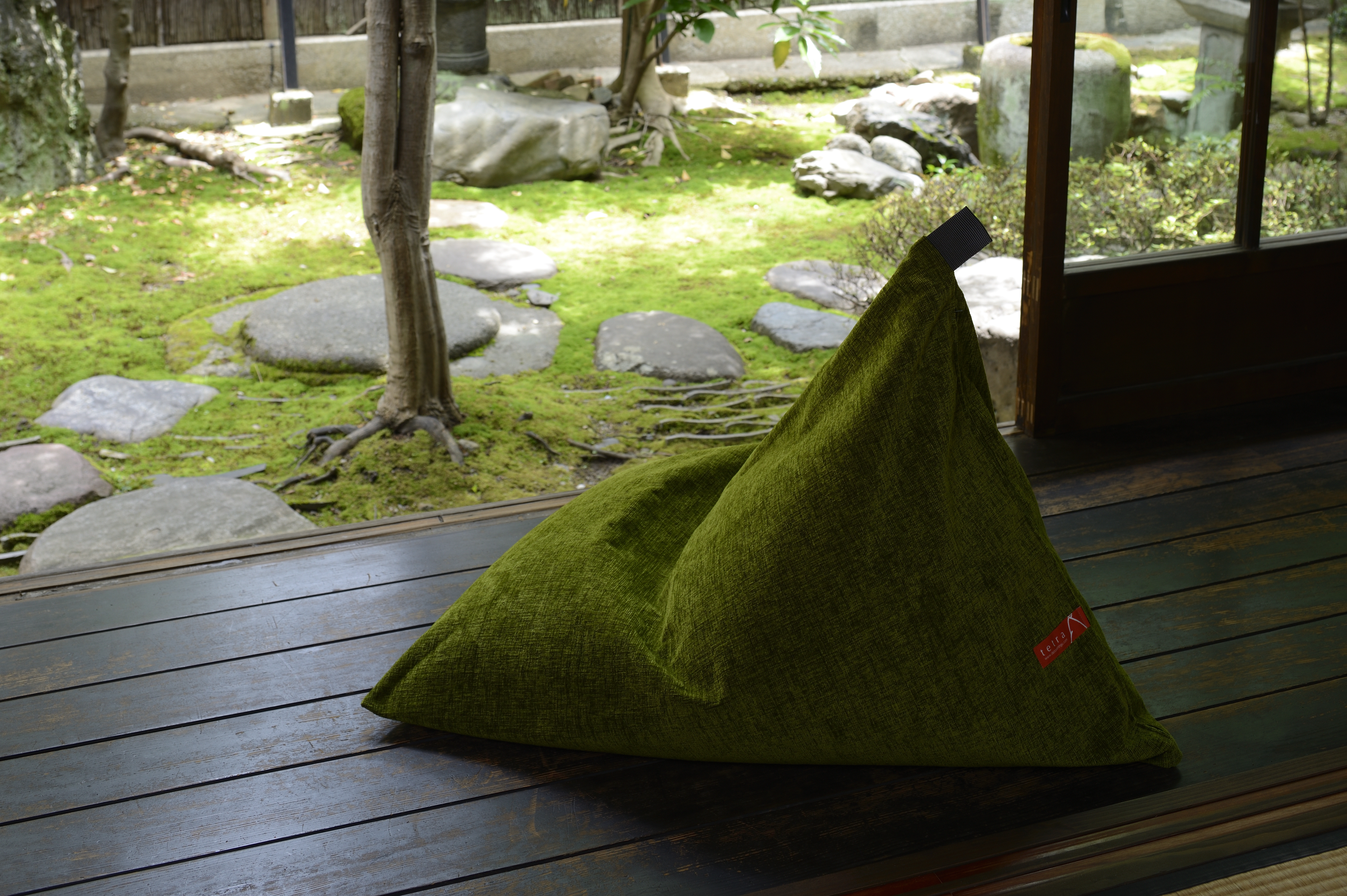 tetra 懶骨頭 - KOKE 布料 (苔綠)