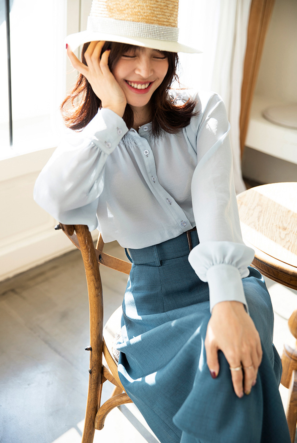 DEER.W 方釦腰帶中長傘裙 藍色