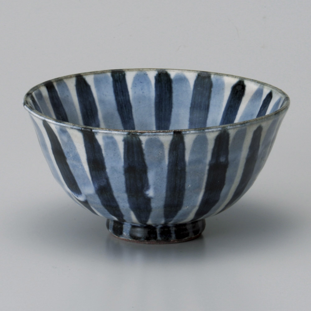 【美濃燒】染付十草大平 茶飯碗