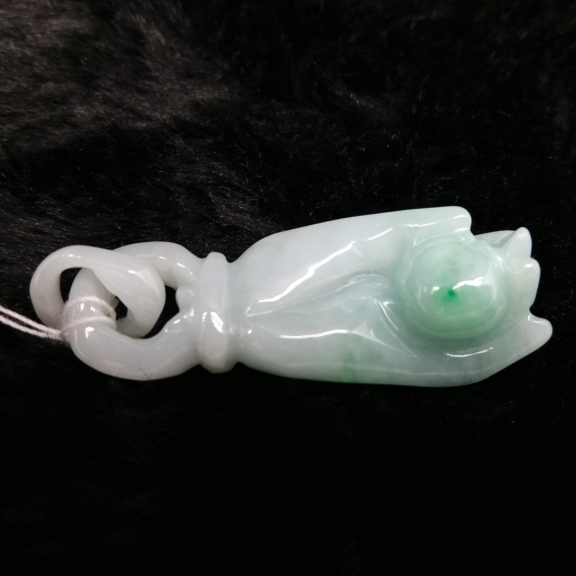 J112 冰種綠底佛手掌上明珠