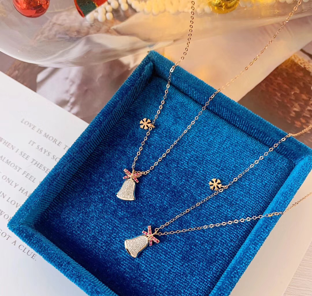 18K Gold Diamond and Ruby Necklace