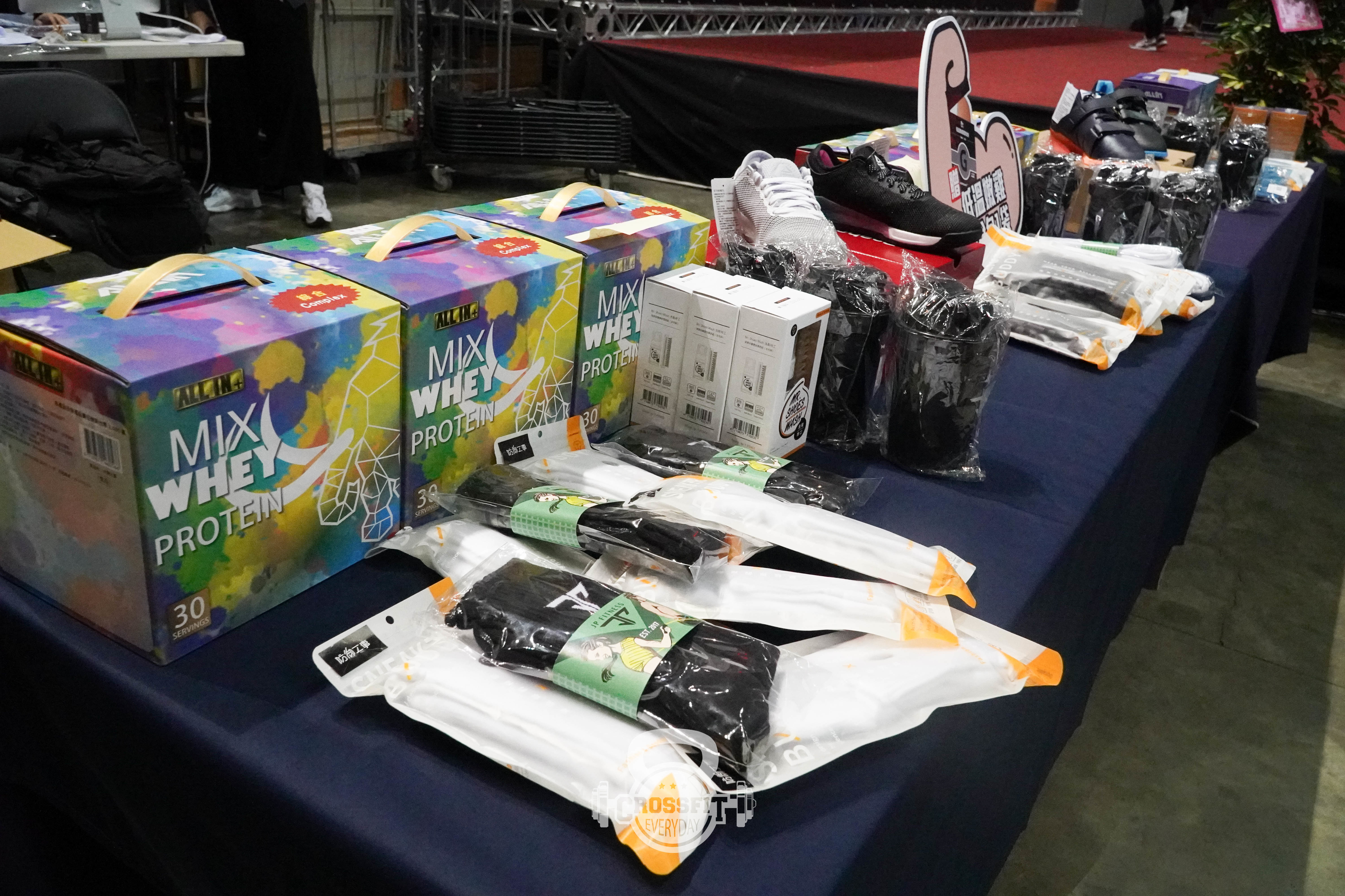 防御工事也為本次競賽贊助了【機能除臭襪】