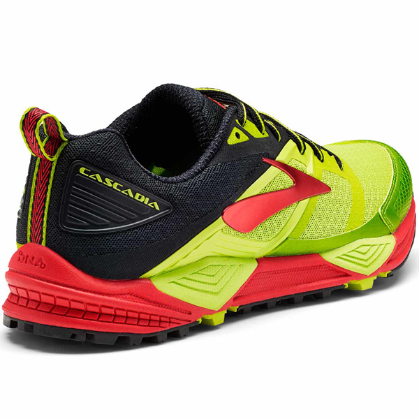 Brooks Cascadia 12 男裝塋光黃