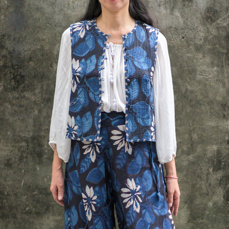 綠洲搖籃曲Charis Quilted Vest